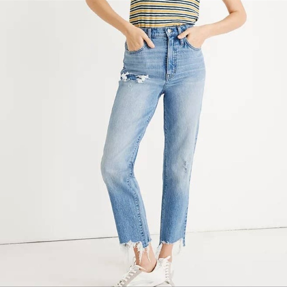 Madewell Classic Straight Distressed Jeans Step Hem Edition Size 27 Corrie wash